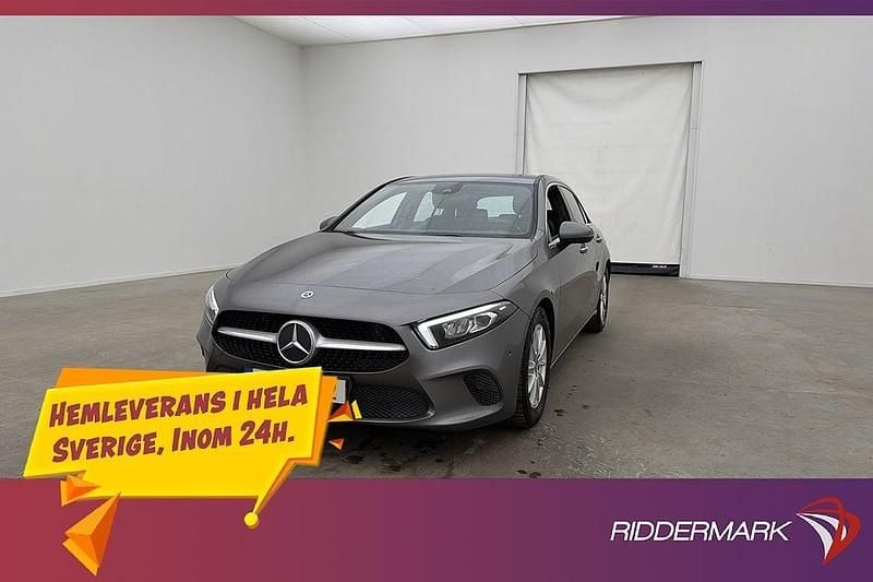 Mgrå Begagnad 2018 Mercedes A200 Halvkombi | 198 900 kr (Bra pris) - Bild 1/3