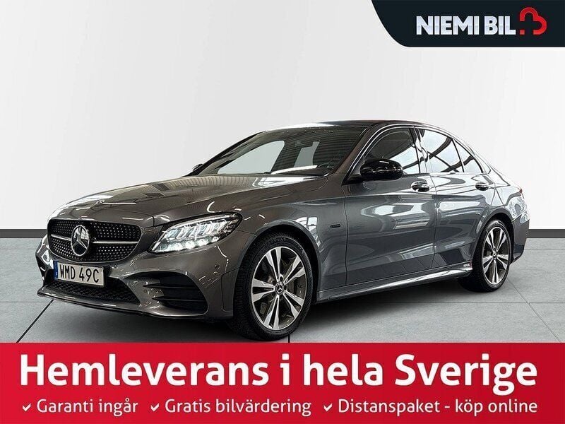 Grå Begagnad 2020 Mercedes C300e AMG Sedan | 379 900 kr (Marknadspris) - Bild 1/3