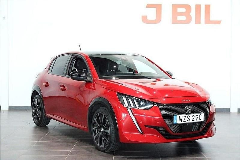 Röd Begagnad 2021 Peugeot 208 GT-line Halvkombi | 199 900 kr (Dyr) - Bild 1/4