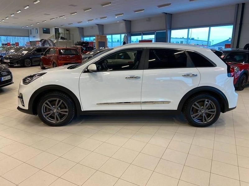 Begagnad Kia e-Niro Advance 150 kW (204 HK) 2020 Vit SUV