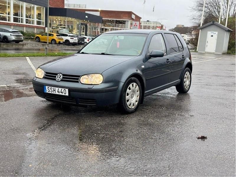 Begagnad 2002 VW Golf IV Halvkombi | 23 500 kr (Marknadspris) - Bild 1/4