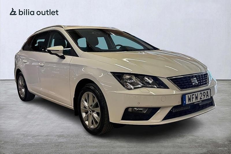 Begagnad Seat Leon ST Style 131 HK (96 kW) 2020 Vit Kombi