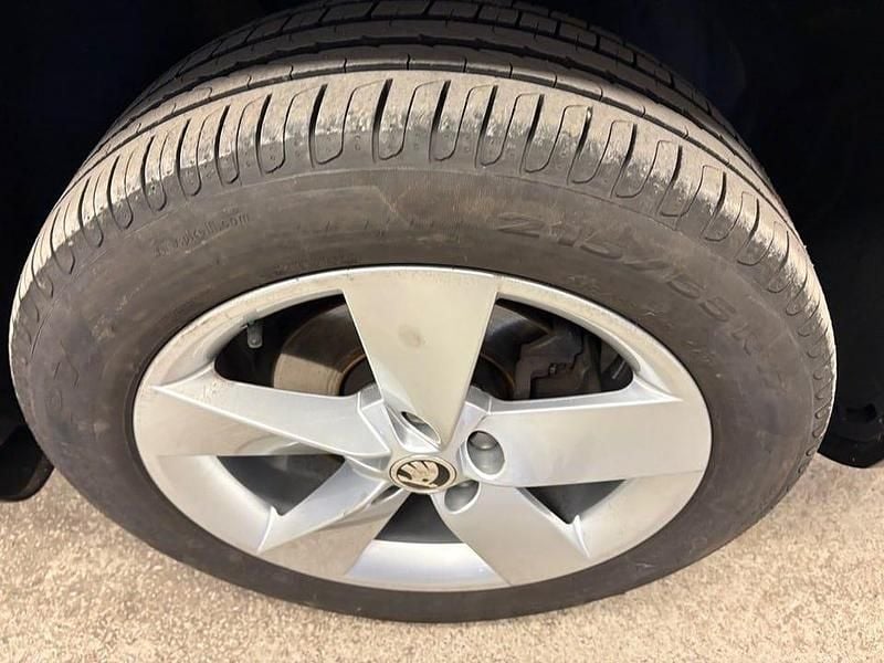 Begagnad Skoda Karoq Style 150 HK (110 kW) 2019 Blå SUV