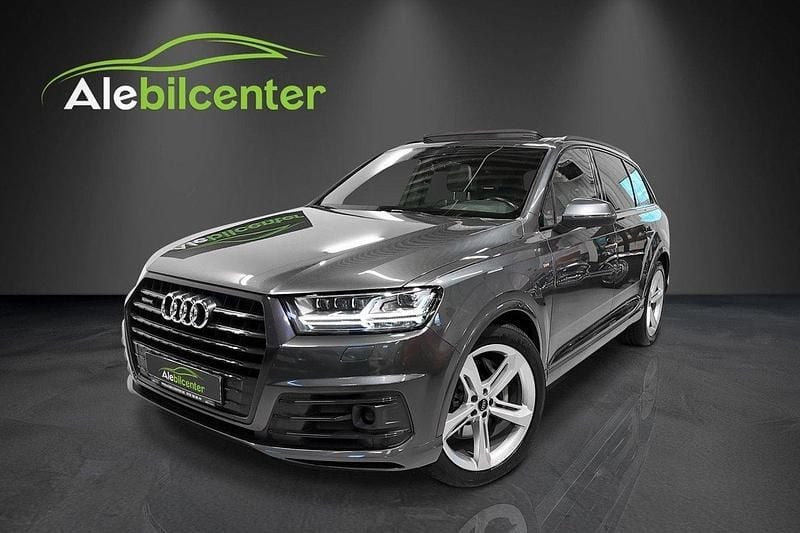 Grå Begagnad 2017 Audi Q7 S-Line SUV | 439 900 kr (Lite dyr) - Bild 1/4