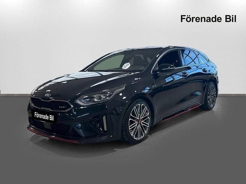 Svart Begagnad 2019 Kia ProCeed Kombi | 249 000 kr - Bild 1/4