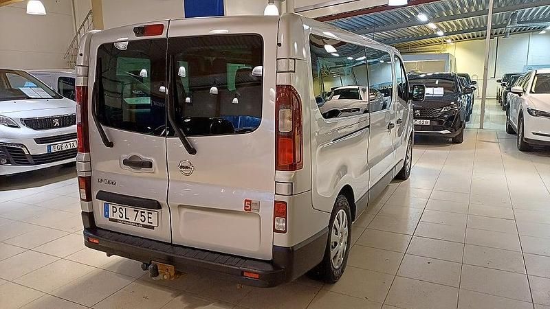 Begagnad Nissan NV300 170 HK (125 kW) 2020 Silver Van