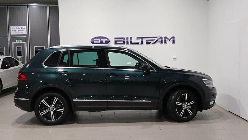Begagnad VW Tiguan GT 190 HK (139 kW) 2017 Mörkgrön SUV