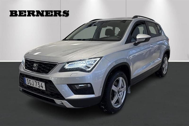 Silver Begagnad 2018 Seat Ateca 4Drive SUV | 229 900 kr (Marknadspris) - Bild 1/4