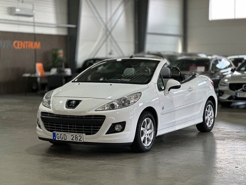 Vit Begagnad 2012 Peugeot 207 CC Roland Garros Cab | 79 900 kr (Lite dyr) - Bild 1/4