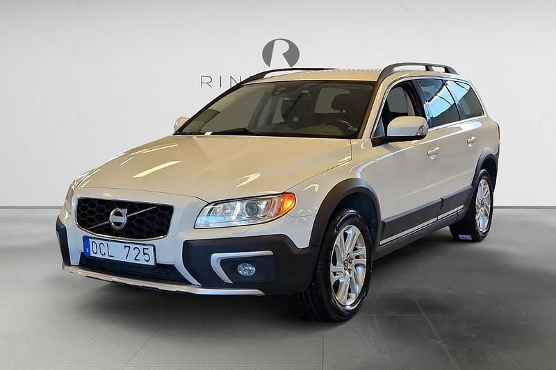 Begagnad Volvo XC70 163 HK (119 kW) 2013 Vit Kombi