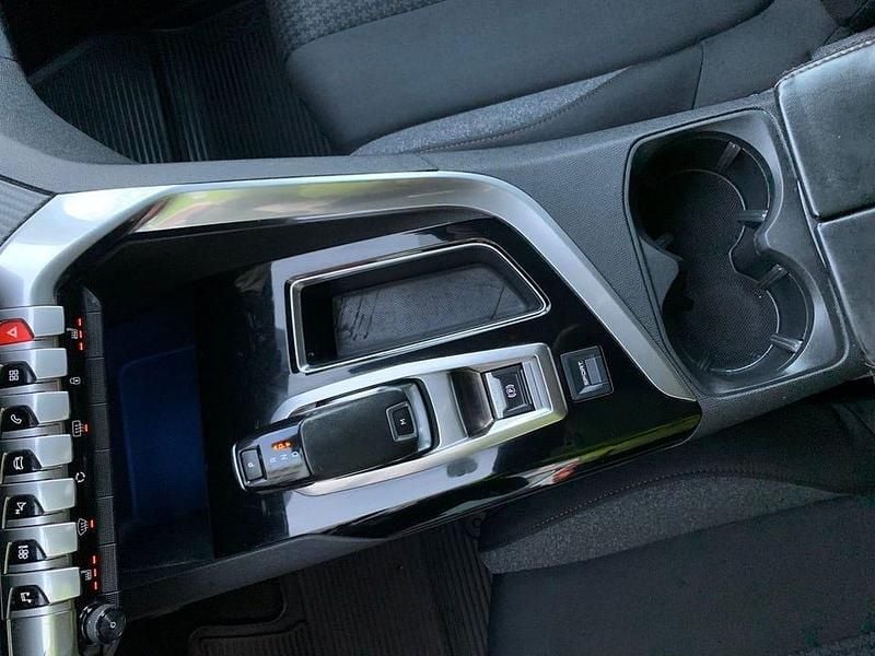 Begagnad Peugeot 3008 131 HK (96 kW) 2018 Okänd SUV