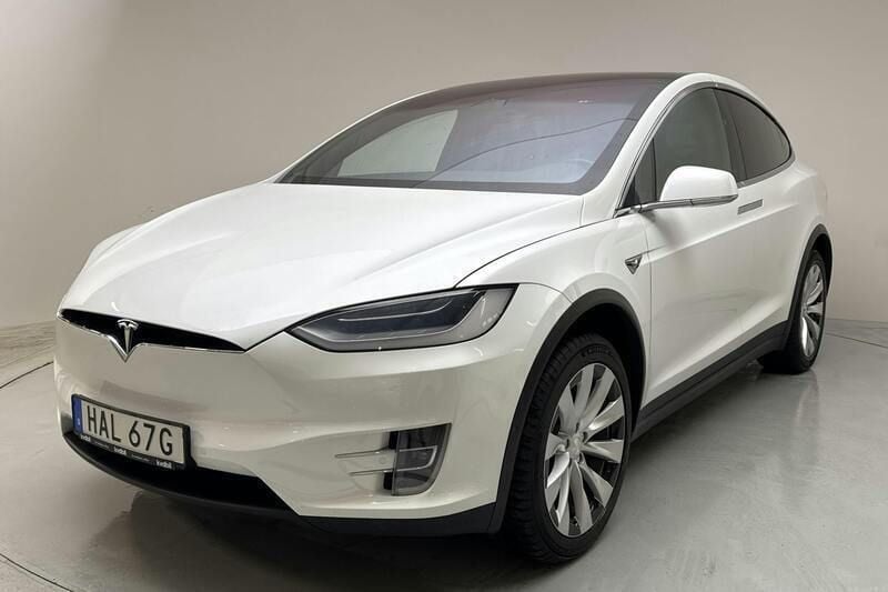 Vit Begagnad 2019 Tesla Model X SUV | 375 000 kr (Bra pris) - Bild 1/4