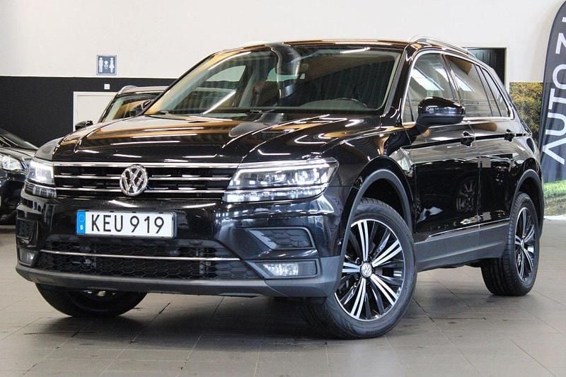 Svart Begagnad 2017 VW Tiguan GT SUV | 174 900 kr (Marknadspris) - Bild 1/4