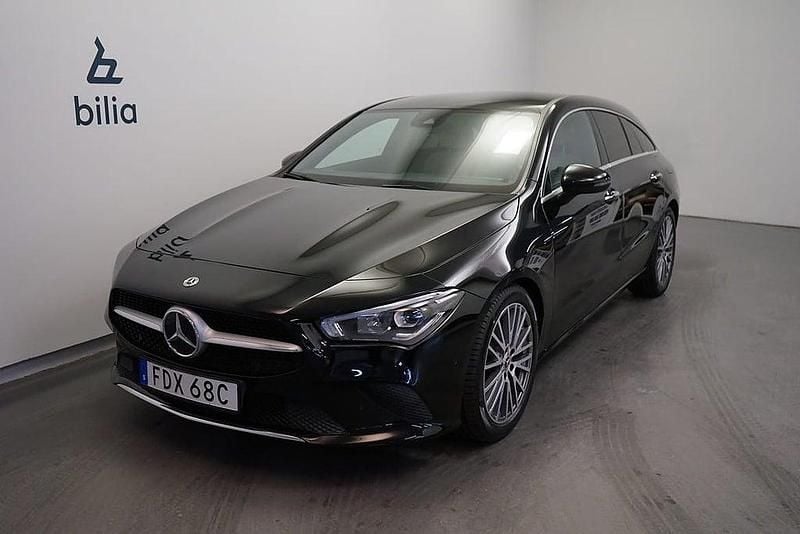 Svart Begagnad 2019 Mercedes CLA200 Shooting Brake Kombi | 279 500 kr (Marknadspris) - Bild 1/4