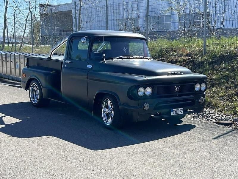 Begagnad 1962 Dodge D300 Pickup | 215 000 kr - Bild 1/4