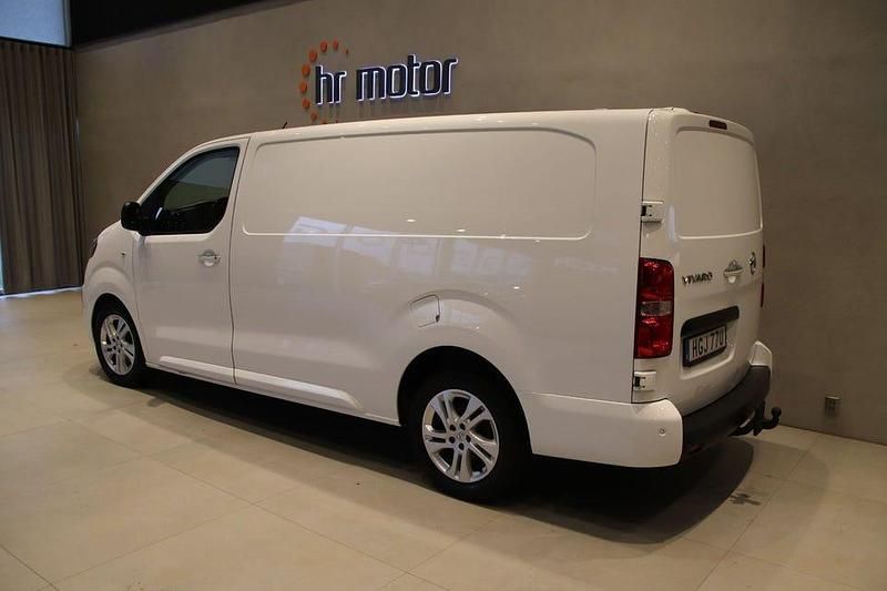 Begagnad Opel Vivaro 145 HK (106 kW) 2021 Vit Minibuss