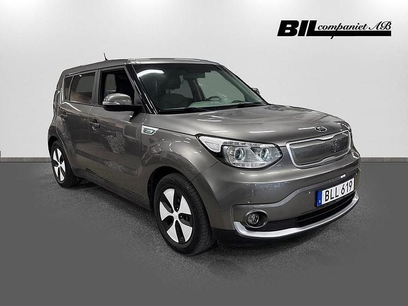 Begagnad Kia Soul 80 kW (110 HK) 2016 Grå SUV