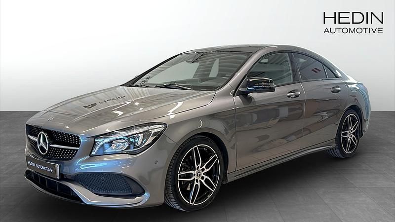 Begagnad Mercedes CLA200 136 HK (100 kW) 2018 Grå Sedan