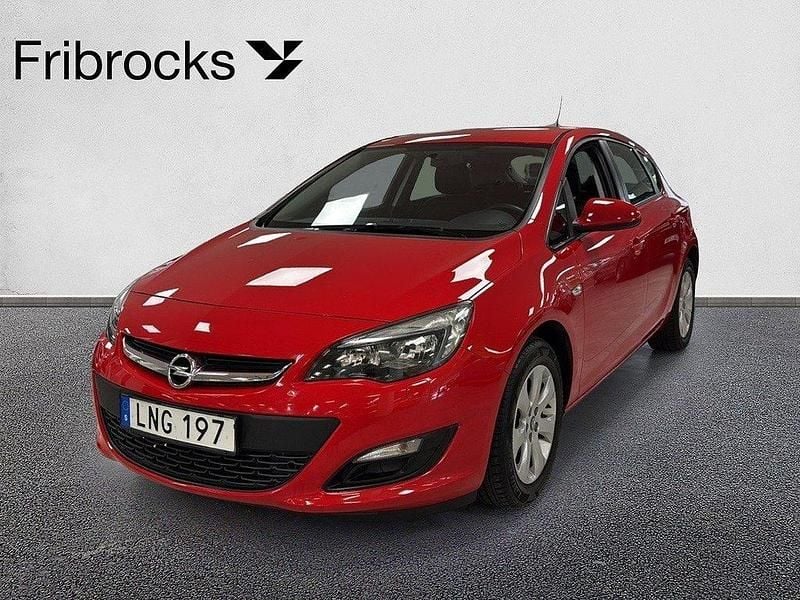 Röd Begagnad 2014 Opel Astra Enjoy Halvkombi | 99 900 kr (Marknadspris) - Bild 1/4