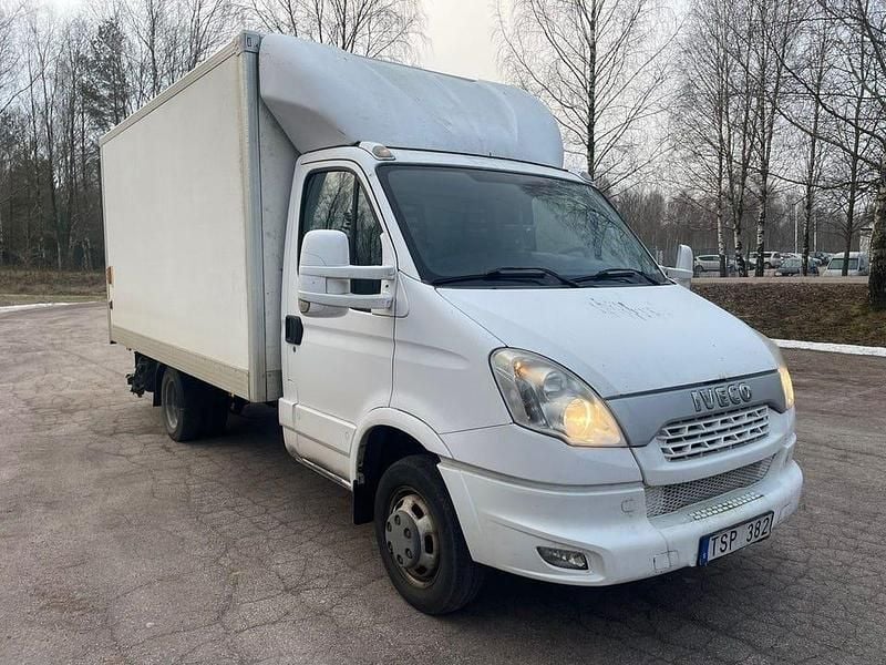 Vit Begagnad 2012 Iveco Daily | 114 000 kr - Bild 1/2