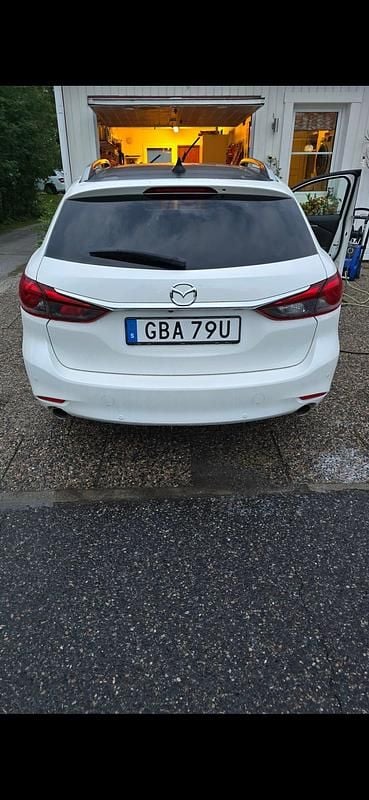 Begagnad Mazda 6 184 HK (135 kW) 2020