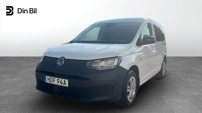 Vit (candyvit) Begagnad 2023 VW Caddy Minibuss | 284 900 kr (Marknadspris) - Bild 1/4