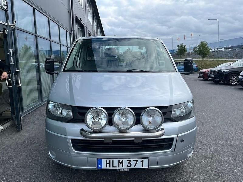 Begagnad VW T5 141 HK (103 kW) 2012 Flerfärgad Van