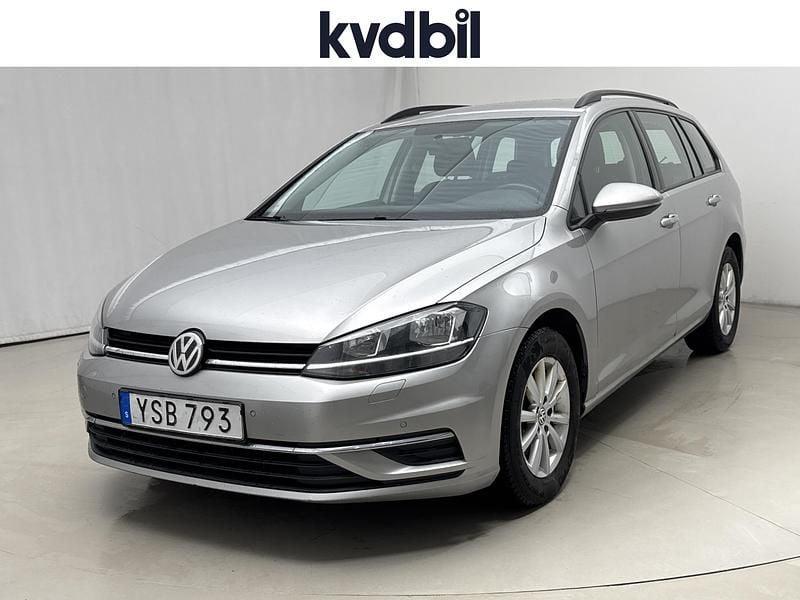 Silver Begagnad 2018 VW Golf VII | 109 000 kr (Bra pris) - Bild 1/3