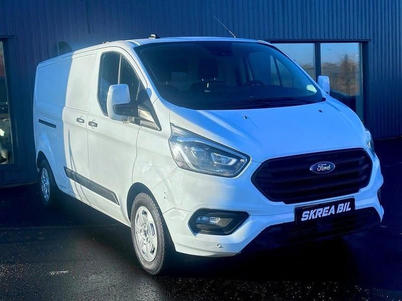 Begagnad Ford Transit Custom 173 HK (127 kW) 2020 Vit Van