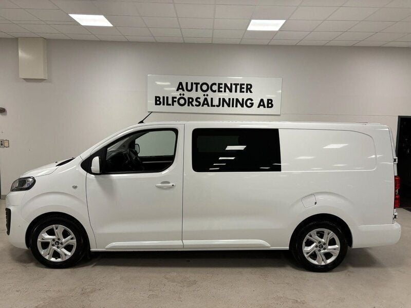 Vit Begagnad 2019 Citroën Jumpy Minibuss | 289 900 kr - Bild 1/4