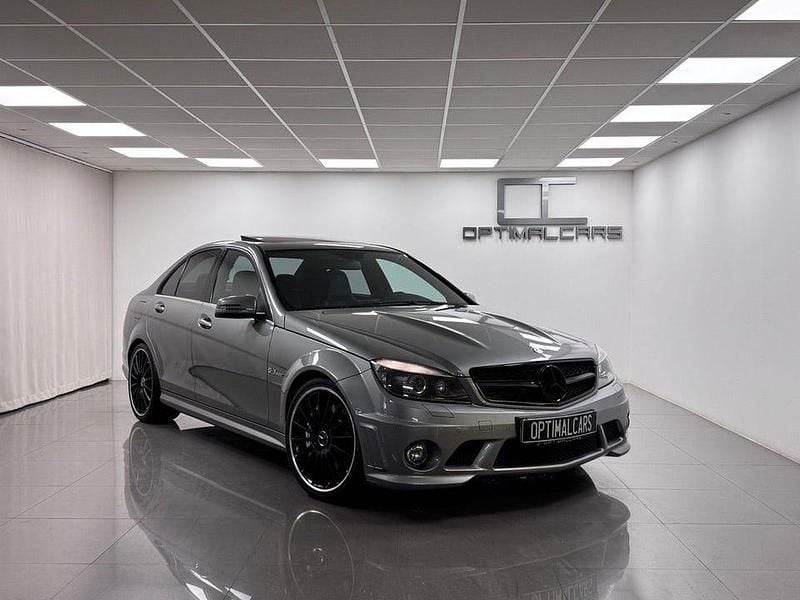 Silver Begagnad 2011 Mercedes C63 AMG AMG Sedan | 499 900 kr (Dyr) - Bild 1/4