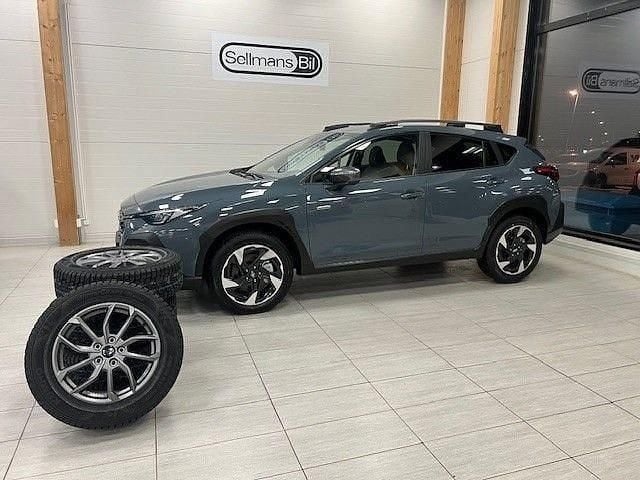 Blå Begagnad 2024 Subaru Crosstrek SUV | 409 900 kr (Marknadspris) - Bild 1/4