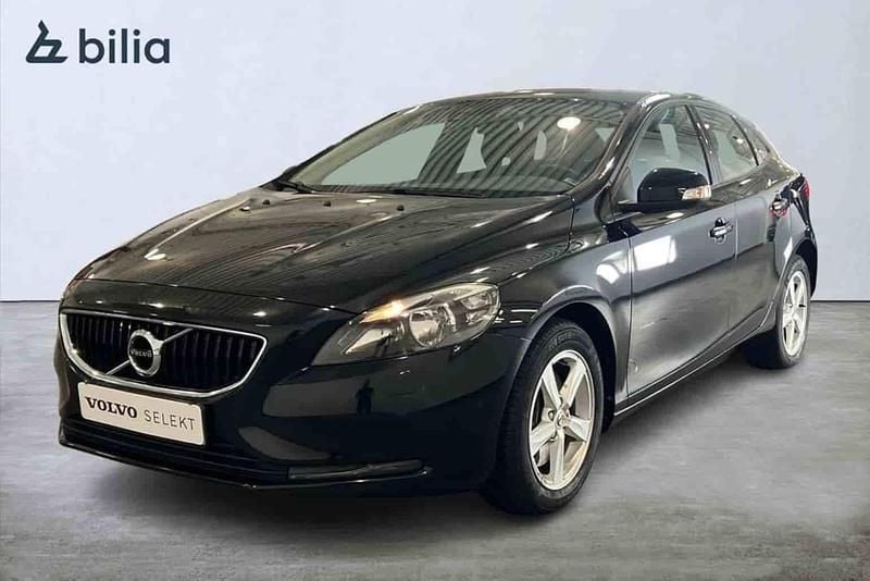 Svart Begagnad 2018 Volvo V40 Kombi | 179 900 kr - Bild 1/1
