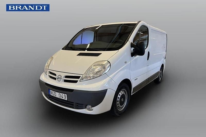 Vit Begagnad 2013 Nissan Primastar Minibuss | 44 900 kr (Superpris) - Bild 1/4
