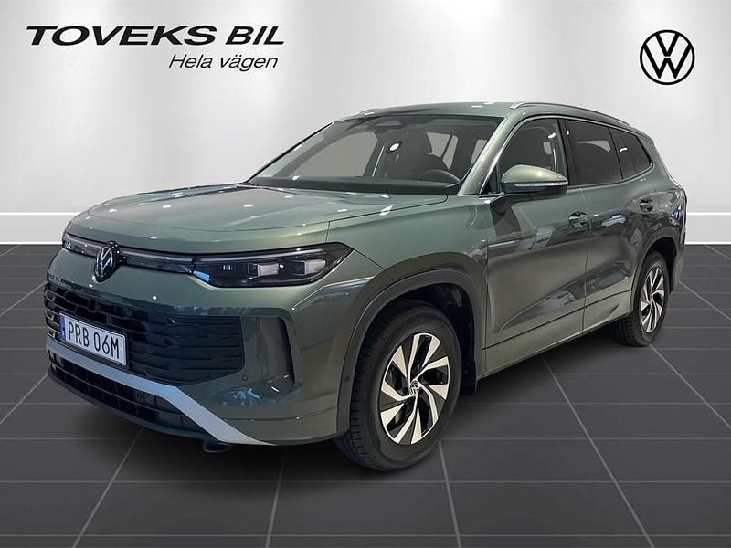 Grön Ny 2026 VW Tayron SUV | 498 900 kr (Bra pris) - Bild 1/4