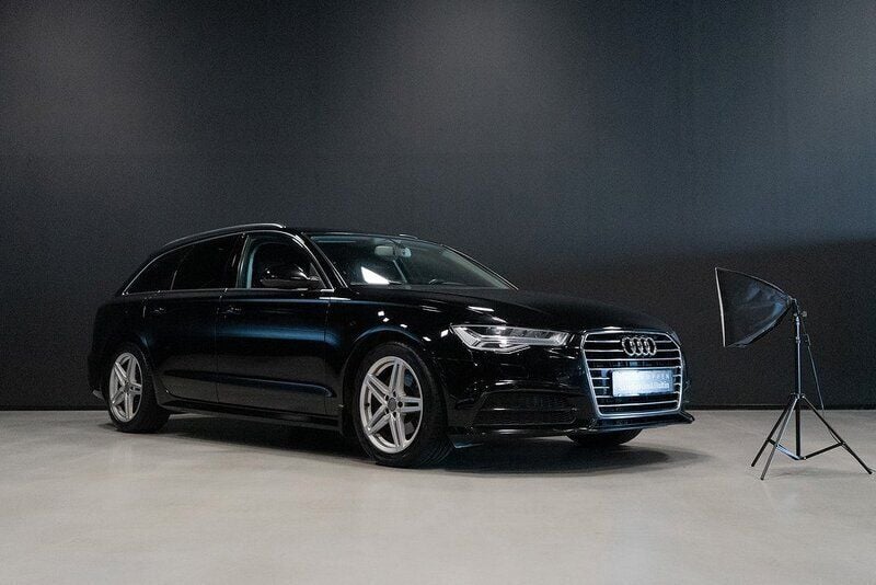 Svart (brilliantsvart) Begagnad 2018 Audi A6 Proline Kombi | 219 000 kr (Bra pris) - Bild 1/4