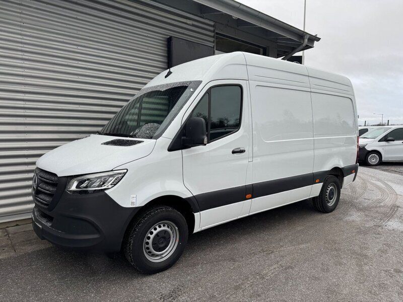 Vit Ny 2025 Mercedes Sprinter Van | 623 750 kr - Bild 1/4