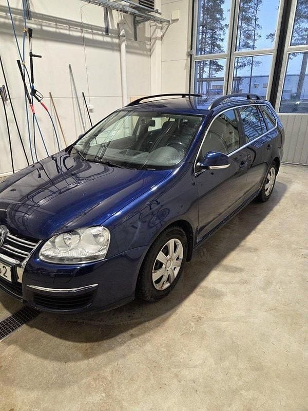 Blå Begagnad 2008 VW Golf VI Kombi | 26 000 kr (Bra pris) - Bild 1/4
