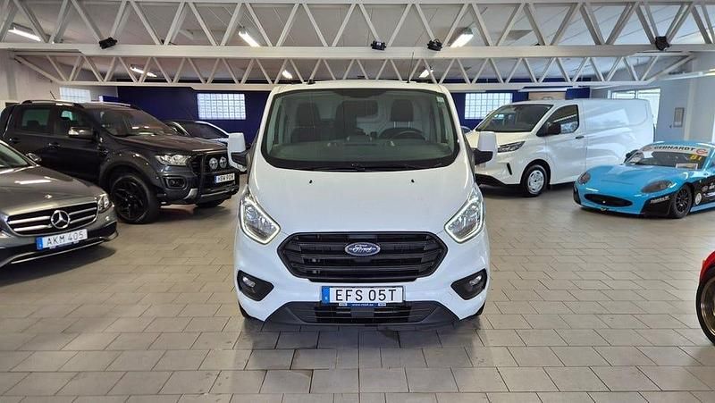 Begagnad Ford Transit Custom 131 HK (96 kW) 2022 Vit