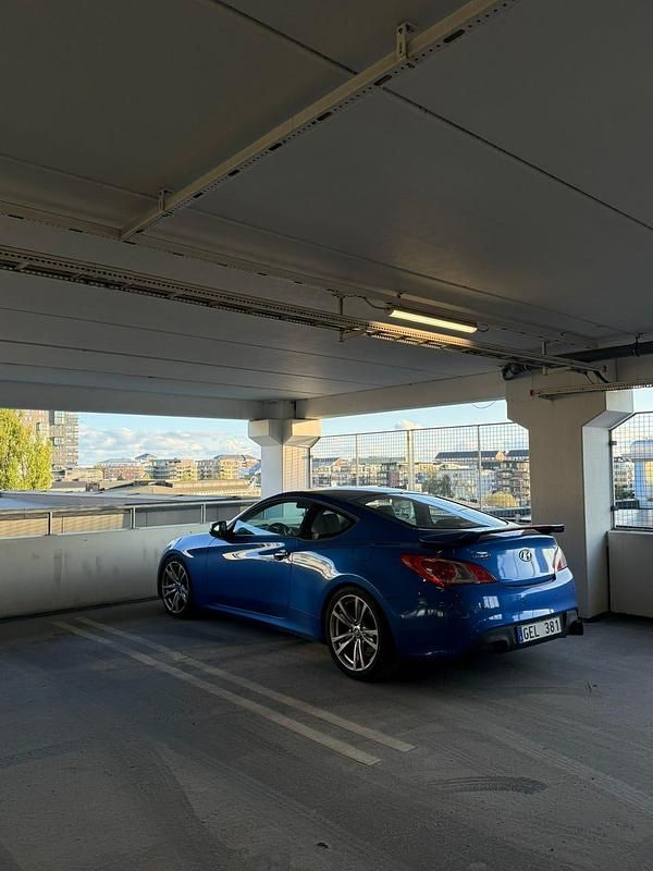 Begagnad Hyundai Genesis 303 HK (222 kW) 2011 Sportkupé