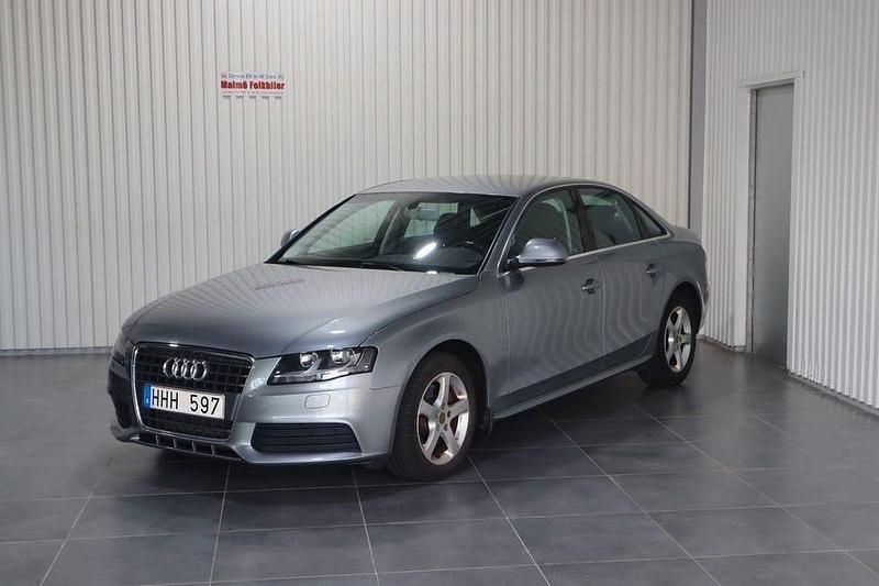 Mörkgrå Begagnad 2008 Audi A4 Sedan | 69 900 kr (Marknadspris) - Bild 1/4