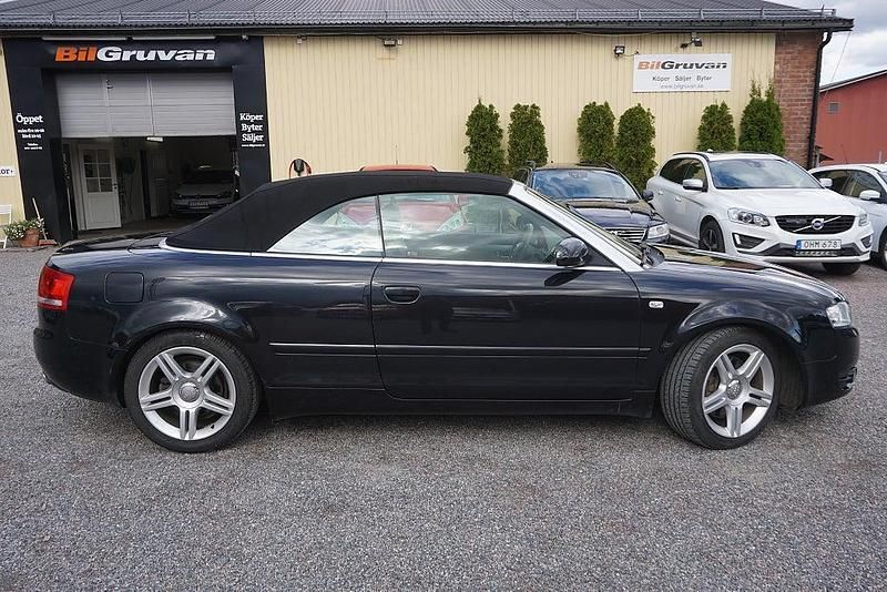 Begagnad Audi A4 Cabriolet 256 HK (188 kW) 2006 Svart Cab