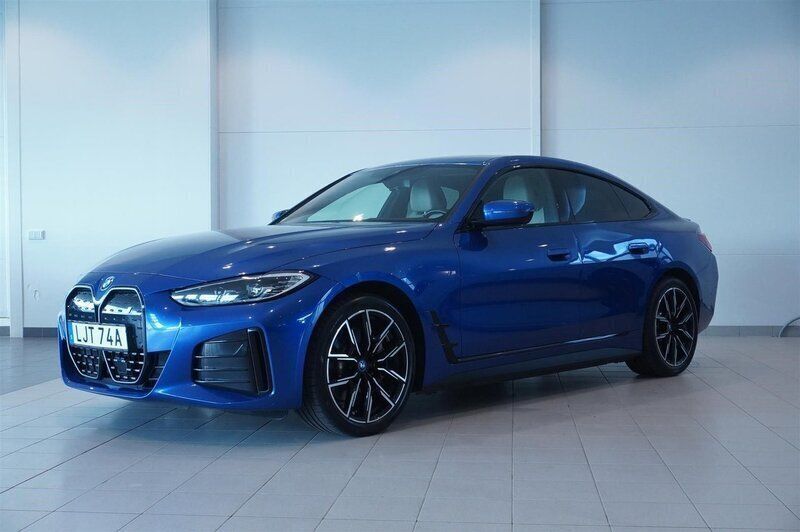 Okänd Begagnad 2022 BMW i4 Shadowline Sedan | 479 800 kr (Marknadspris) - Bild 1/4