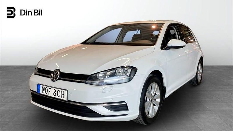 Begagnad VW Golf VII 116 HK (85 kW) 2018 Vit Kombi