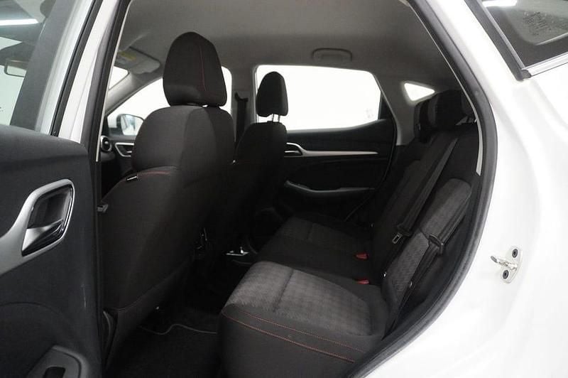 Begagnad MG ZS Comfort 130 kW (177 HK) 2022 Vit SUV