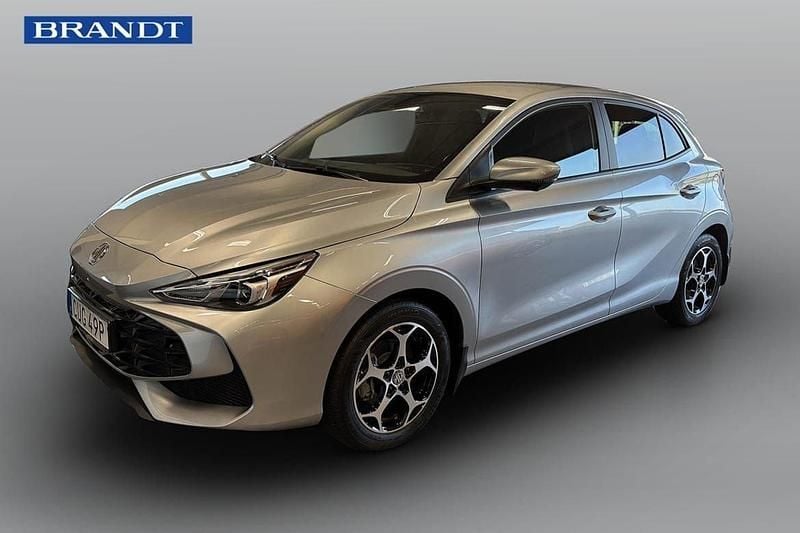 Grå Begagnad 2024 MG MG3 Luxury Halvkombi | 239 000 kr (Marknadspris) - Bild 1/4