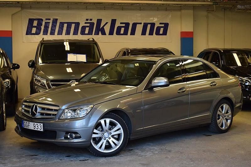 Grå Begagnad 2007 Mercedes C220 Avantgarde Sedan | 84 900 kr (Marknadspris) - Bild 1/4