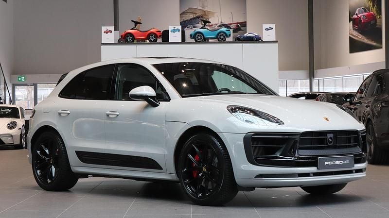 Begagnad Porsche Macan GTS 446 HK (328 kW) 2023 Ljusgrå SUV