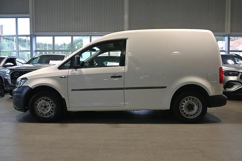 Begagnad VW Caddy 75 HK (55 kW) 2018 Vit Minibuss