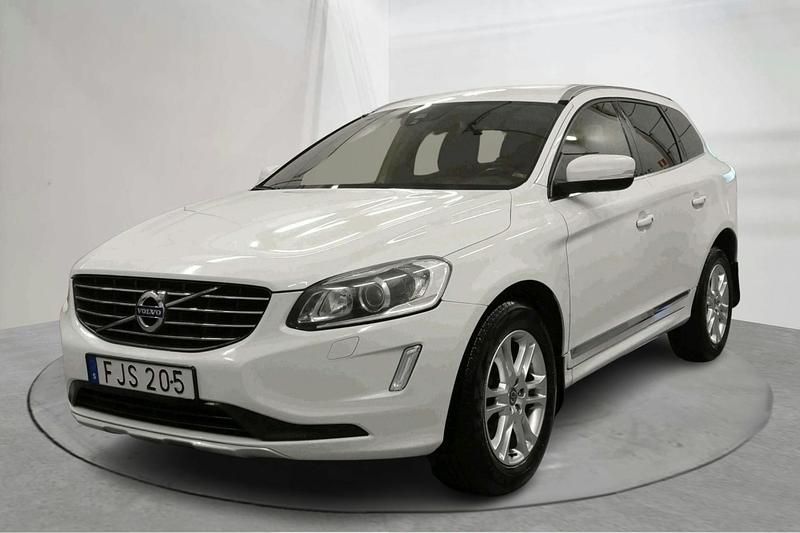 Vit Begagnad 2014 Volvo XC60 Summum SUV | 127 400 kr (Marknadspris) - Bild 1/4